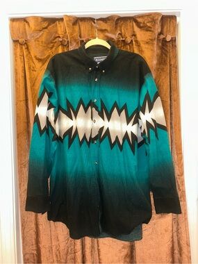 Vintage Alamosa/Brooks & Dunn Geometric Western Style Button Down